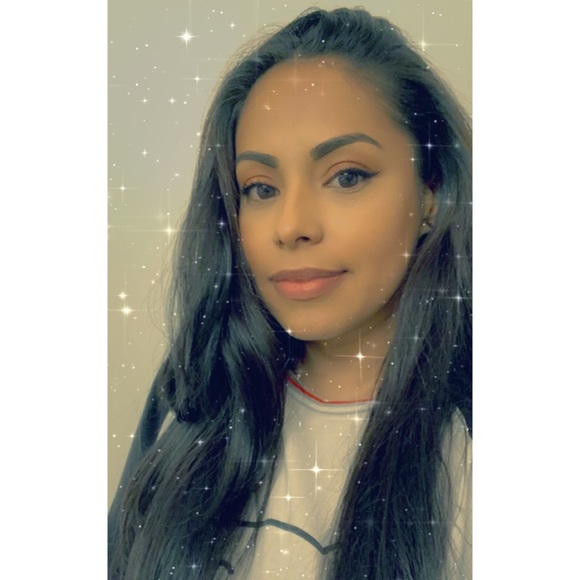 Meet your Posher, Veronica - Picture 1 of 1